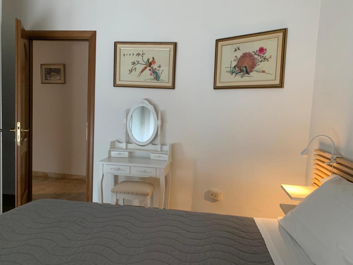 Legnano Attic Apartment Cavi di Lavagna Exterior photo